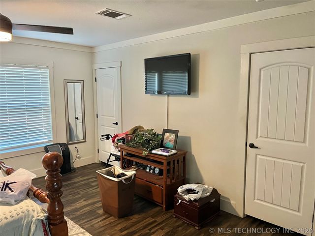 15917 Tee Time Road, Kingston, OK 73439