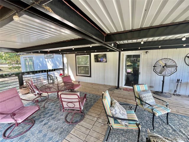 15917 Tee Time Road, Kingston, OK 73439