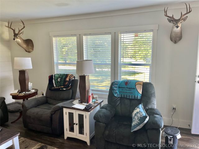 15917 Tee Time Road, Kingston, OK 73439