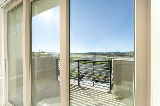 174 Scale, Irvine, CA 92618