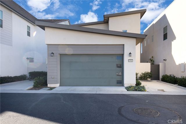 174 Scale, Irvine, CA 92618