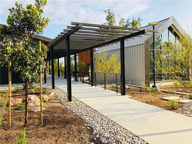 174 Scale, Irvine, CA 92618