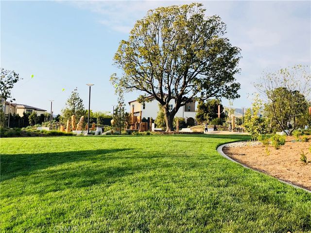 174 Scale, Irvine, CA 92618