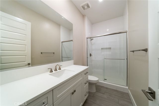 174 Scale, Irvine, CA 92618