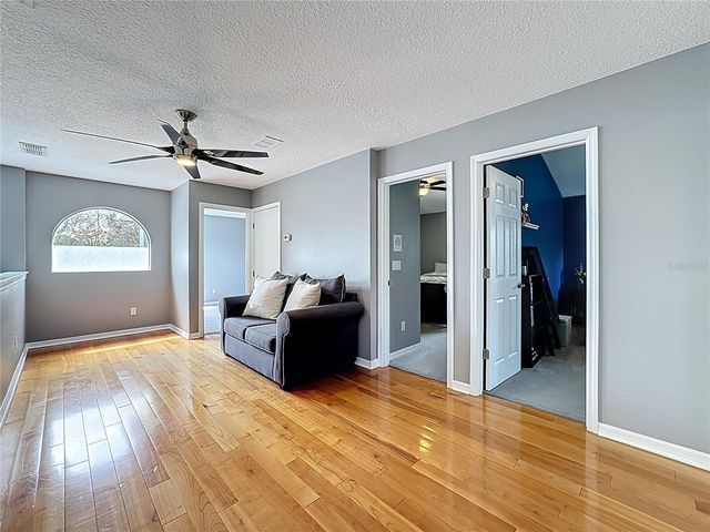 541 GREEN PARK COURT, Oviedo, FL 32765