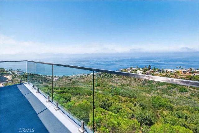 865 Quivera Street, Laguna Beach, CA 92651