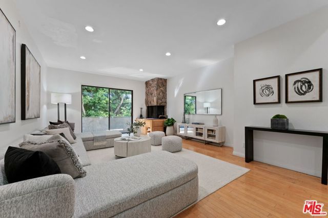 1271 Stoner Avenue 103, Los Angeles, CA 90025