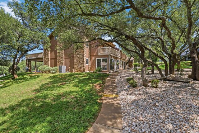 320 Twin Sails 25, Horseshoe Bay, TX 78657