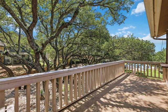 320 Twin Sails 25, Horseshoe Bay, TX 78657