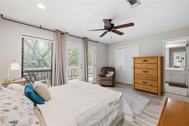 320 Twin Sails 25, Horseshoe Bay, TX 78657