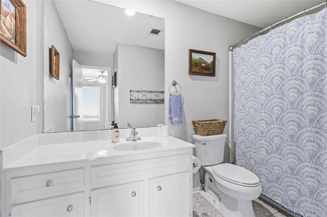 320 Twin Sails 25, Horseshoe Bay, TX 78657