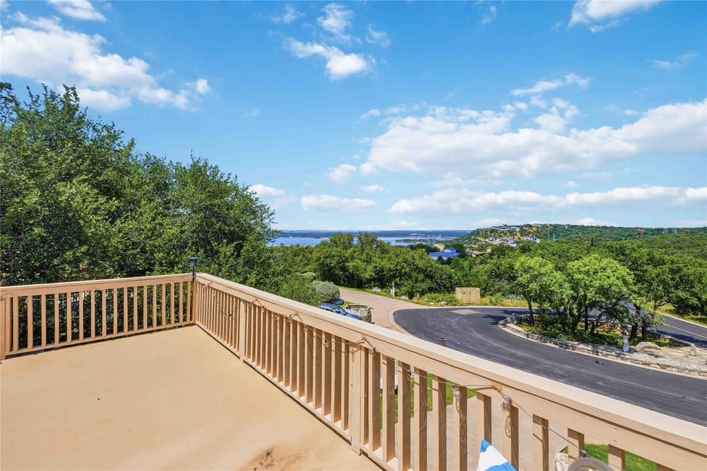 320 Twin Sails 25, Horseshoe Bay, TX 78657