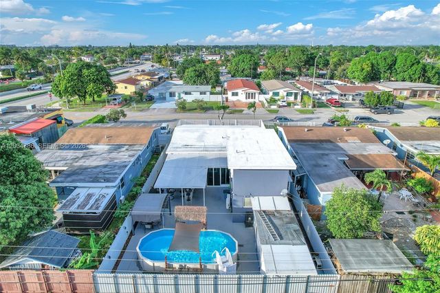 380 W 30th St, Hialeah, FL 33012