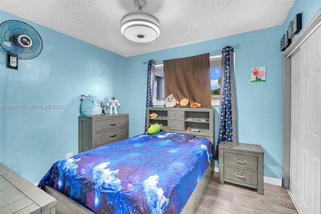380 W 30th St, Hialeah, FL 33012
