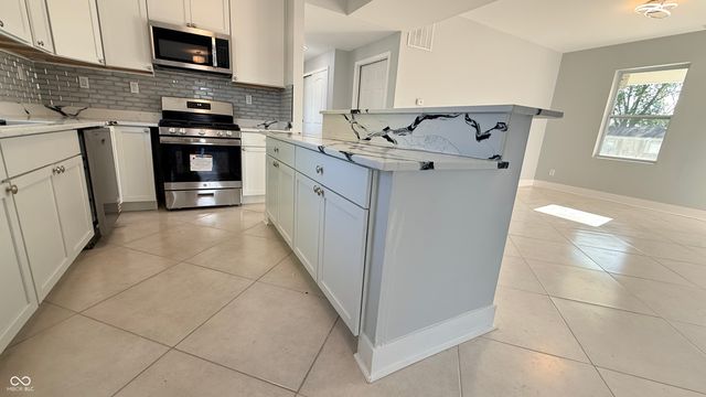 189 Pinedale Drive, Whiteland, IN 46184