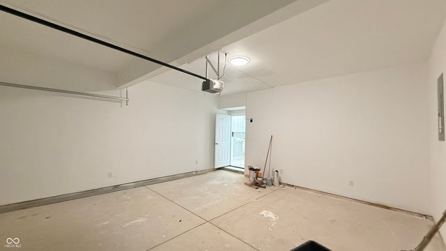 189 Pinedale Drive, Whiteland, IN 46184