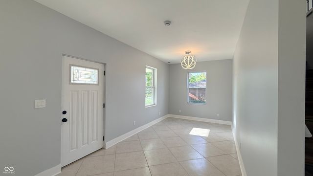 189 Pinedale Drive, Whiteland, IN 46184