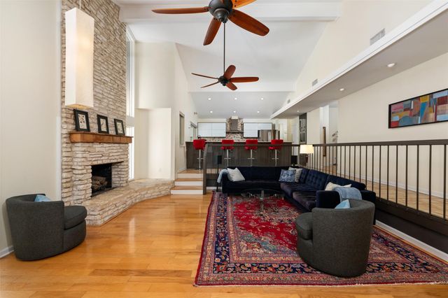 8805 Mountain Ridge DR, Austin, TX 78759