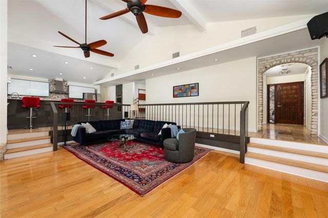 8805 Mountain Ridge DR, Austin, TX 78759