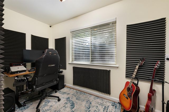 8805 Mountain Ridge DR, Austin, TX 78759