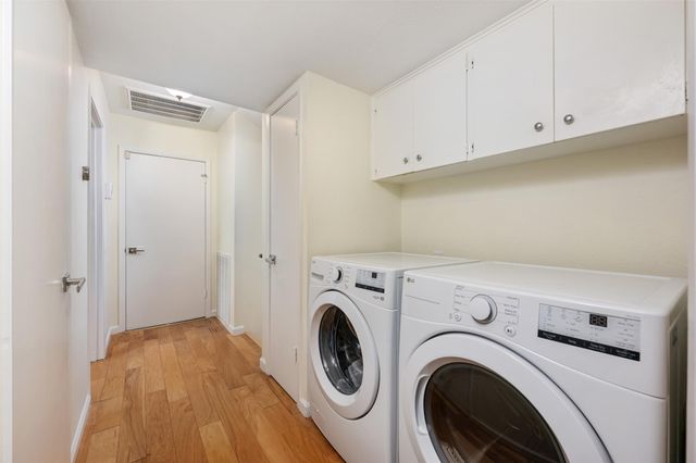 8805 Mountain Ridge DR, Austin, TX 78759