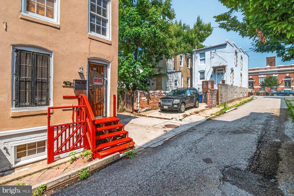 504 CALLENDER ST, Baltimore, MD 21230
