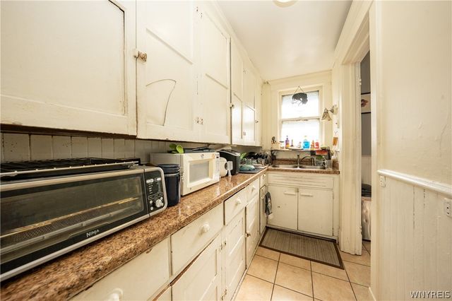 81 Hughes Avenue, Buffalo, NY 14208