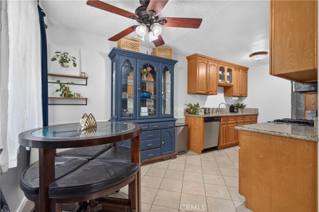 15512 Williams A85, Tustin, CA 92780