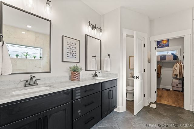 120 Stable Way, Jeffersonville, IN 47130