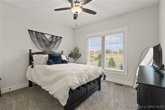 120 Stable Way, Jeffersonville, IN 47130