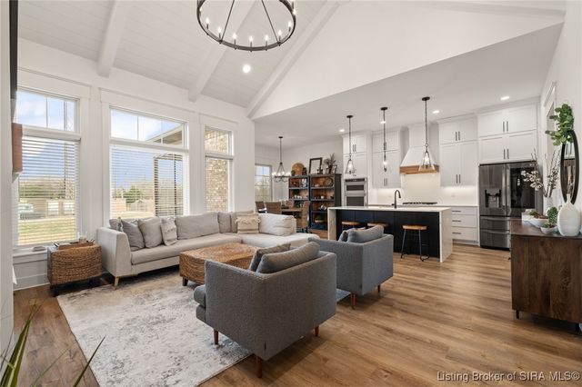 120 Stable Way, Jeffersonville, IN 47130