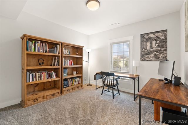 120 Stable Way, Jeffersonville, IN 47130