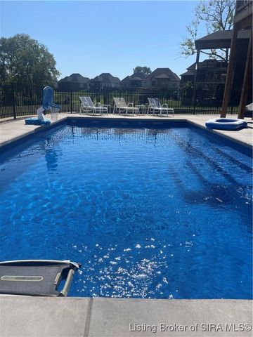 120 Stable Way, Jeffersonville, IN 47130