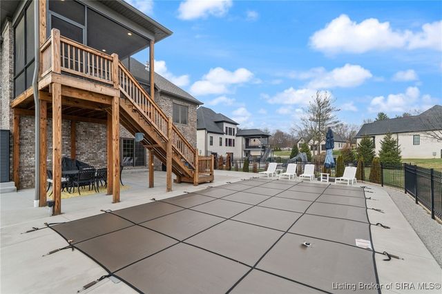 120 Stable Way, Jeffersonville, IN 47130