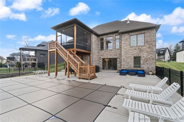 120 Stable Way, Jeffersonville, IN 47130