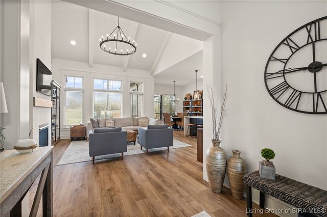 120 Stable Way, Jeffersonville, IN 47130