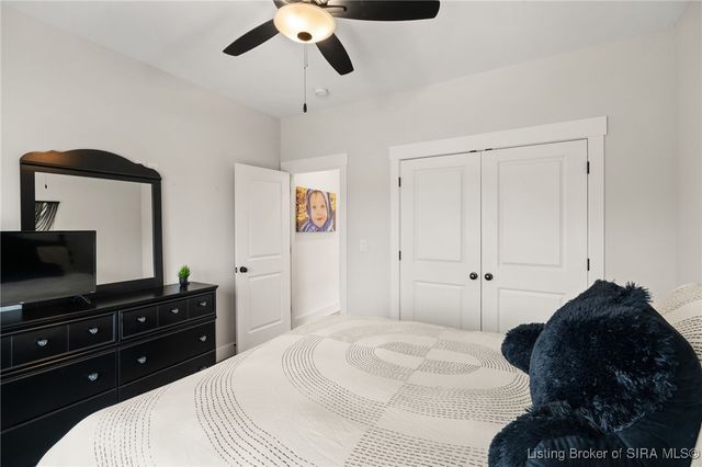 120 Stable Way, Jeffersonville, IN 47130