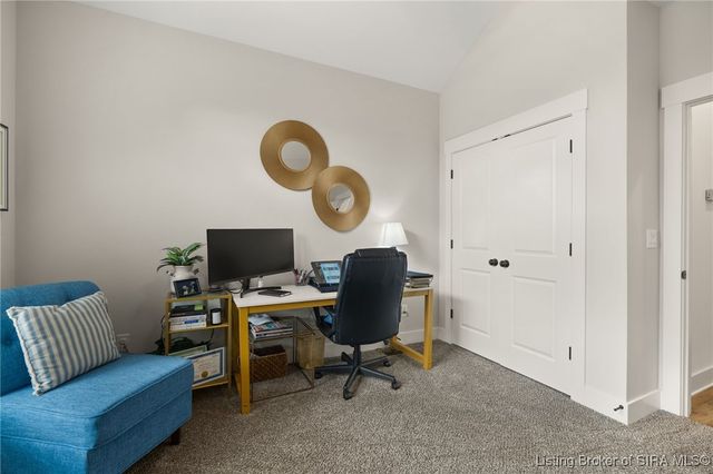 120 Stable Way, Jeffersonville, IN 47130