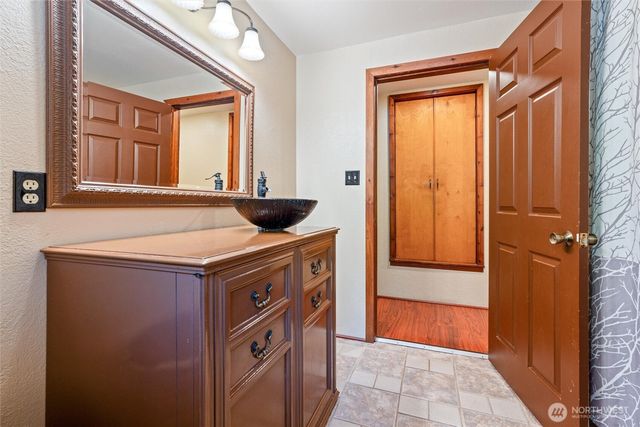 155 Blueberry Hill Road, Port Ludlow, WA 98365