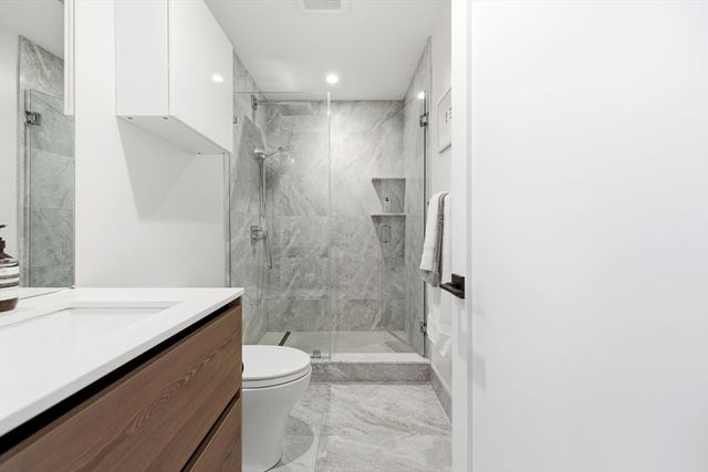 472 W Broadway 201, Boston, MA 02127