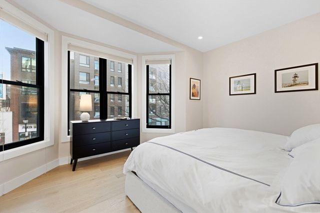 472 W Broadway 201, Boston, MA 02127