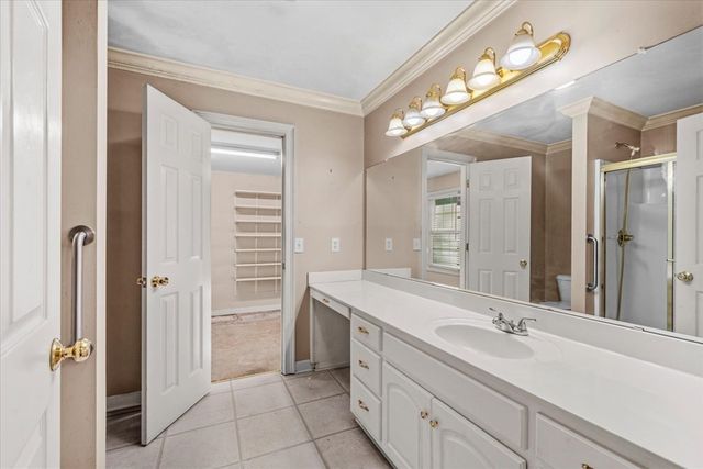 527 E Austin Dr, Chatsworth, GA 30705