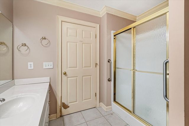 527 E Austin Dr, Chatsworth, GA 30705