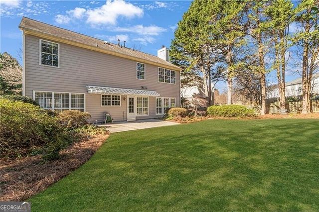 120 Lyndhurst Court, Roswell, GA 30075