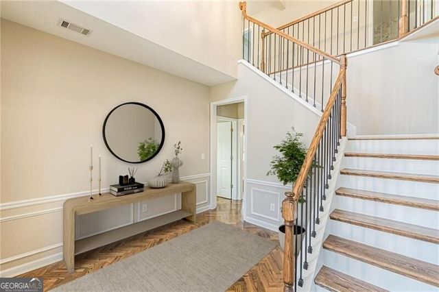 120 Lyndhurst Court, Roswell, GA 30075