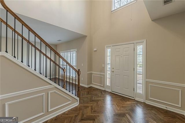 120 Lyndhurst Court, Roswell, GA 30075