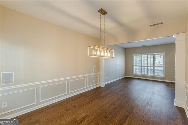 120 Lyndhurst Court, Roswell, GA 30075