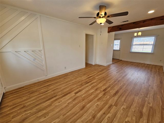 1002 Highland Drive, Grand Prairie, TX 75051