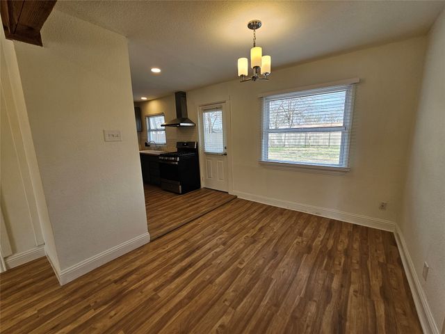 1002 Highland Drive, Grand Prairie, TX 75051