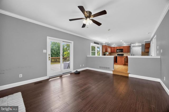 26 BRISTOL LN, Newark, DE 19711
